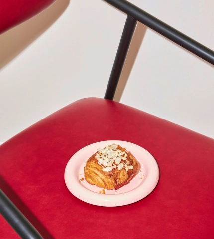 Social media agency - 2026 Contentshoot StudioCapiche Croissant